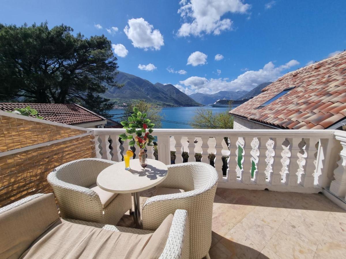 Lovely Apartment Jovan 3,With A View Of The Bay And Free Wi-Fi Kotor Eksteriør bilde