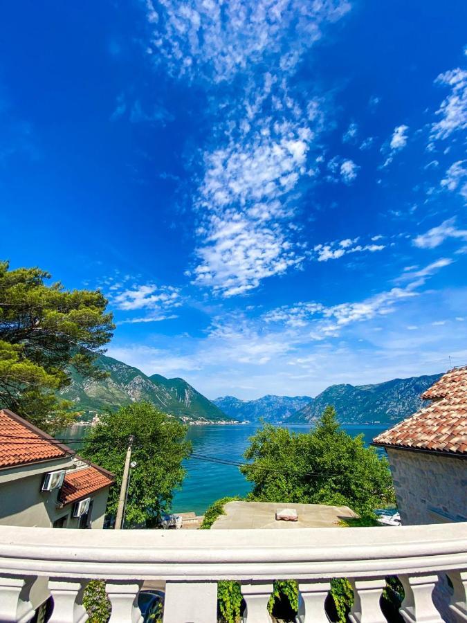 Lovely Apartment Jovan 3,With A View Of The Bay And Free Wi-Fi Kotor Eksteriør bilde