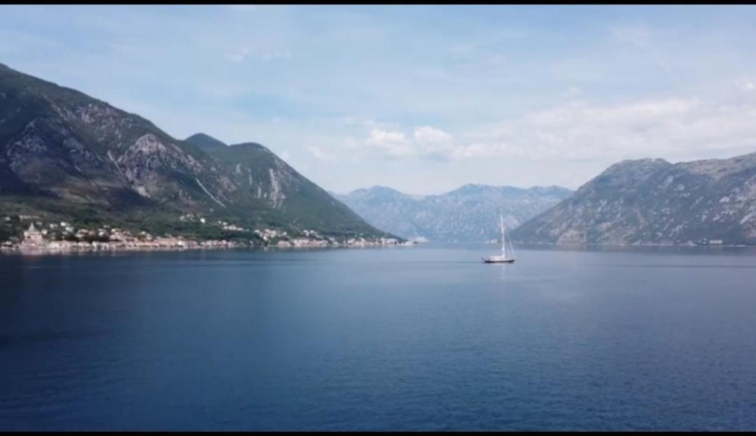 Lovely Apartment Jovan 3,With A View Of The Bay And Free Wi-Fi Kotor Eksteriør bilde